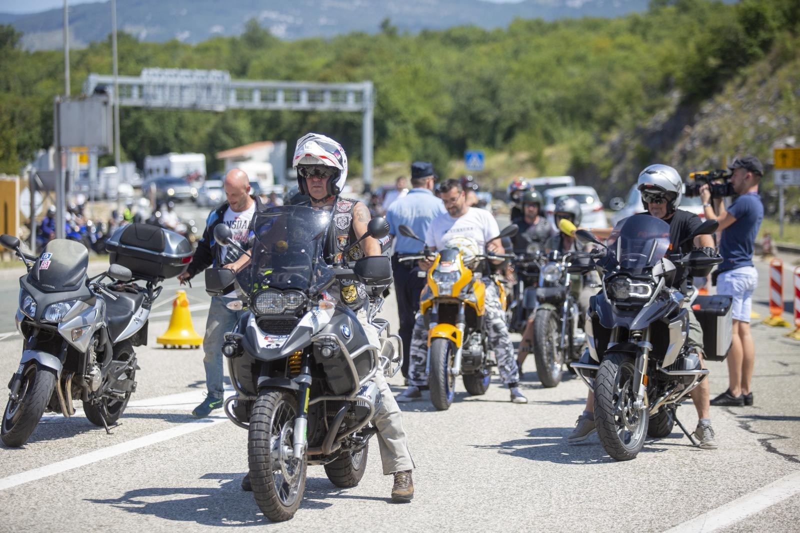 Motociklisti: Pozvani smo sastanak s Butkovićem. Ministarstvo demantira