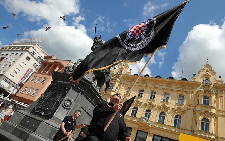 Zagreb zabranio "Za dom spremni" na koncertima i javnim događajima