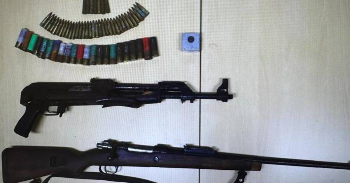 Kod Knina prodavao vojnu pušku. U kući mu našli i automatsku pušku i streljivo