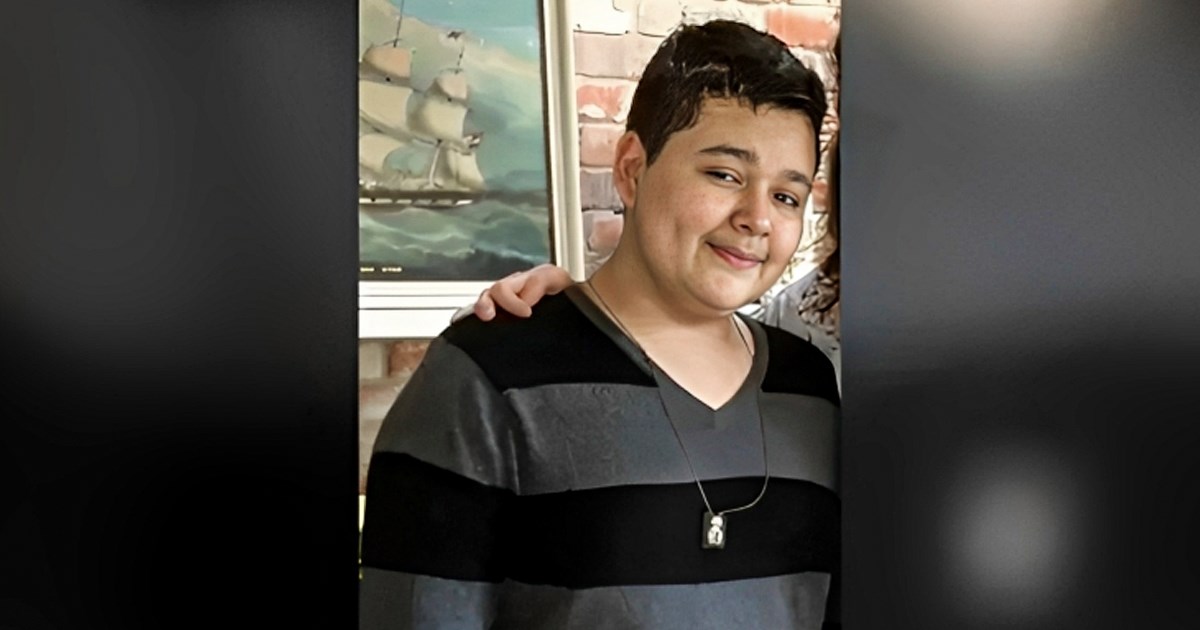 Tinejdžer koji je nestao 2015. u Teksasu dok je šetao pse pronađen teško ozlijeđen