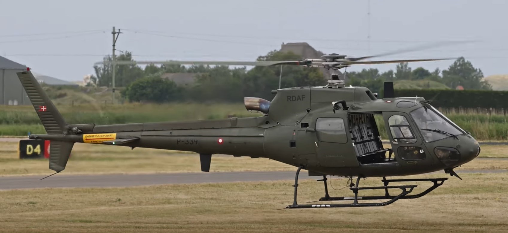 Europski saveznici priskaču u pomoć Danskoj. Francuska šalje helikopter i 35 vojnika