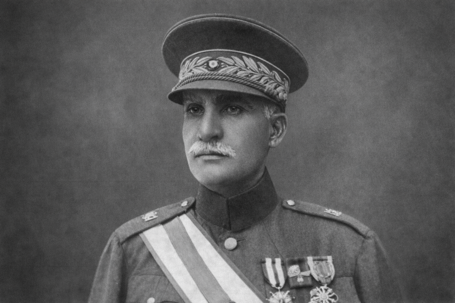 Bio je teška sirotinja pa postao vladar Irana. Ovako je nastala dinastija Pahlavi