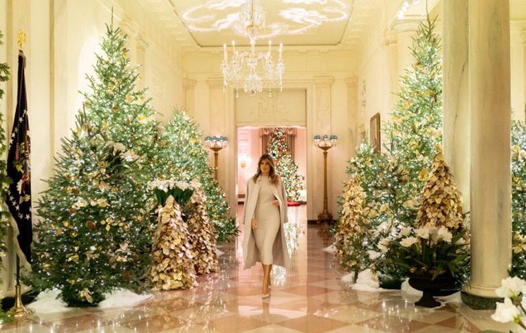 Melania Trump pokazala kako je okitila Bijelu kuću za Božić