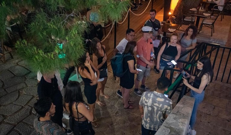 Snimka iz Dubrovnika: Pogledajte kako sad izgleda ulazak u noćni klub