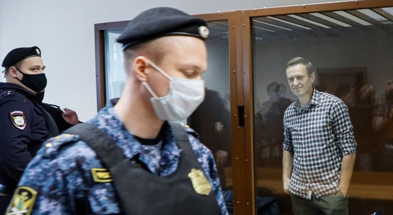 EU uvela sankcije protiv četiri ruska dužnosnika zbog Navalnog
