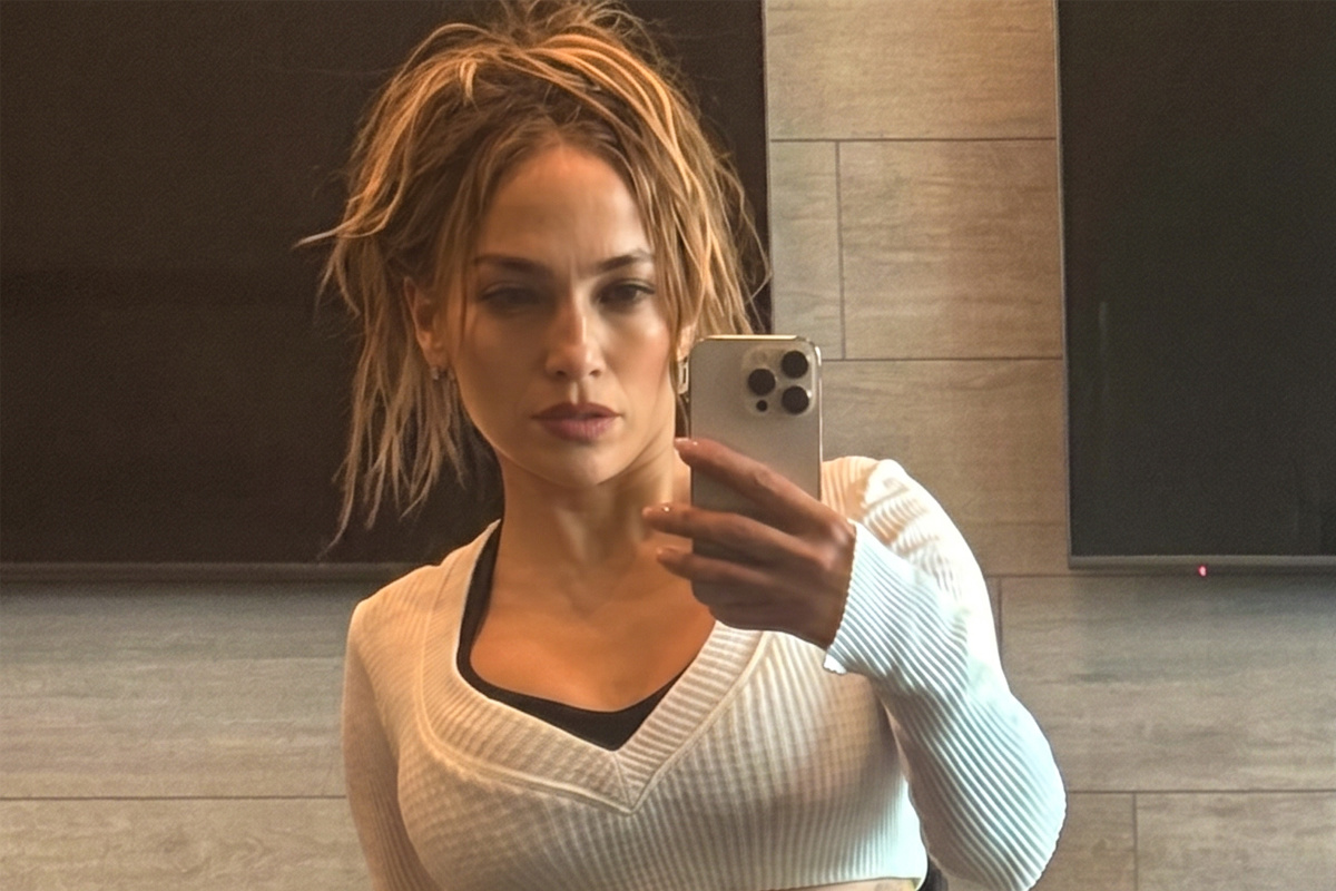 Jennifer Lopez objavila fotografije iz teretane i pokazala trbušnjake