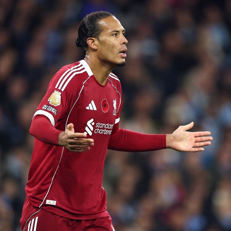 Danima se priča o poništenom golu Liverpoola. Reagirao i šef engleskih sudaca