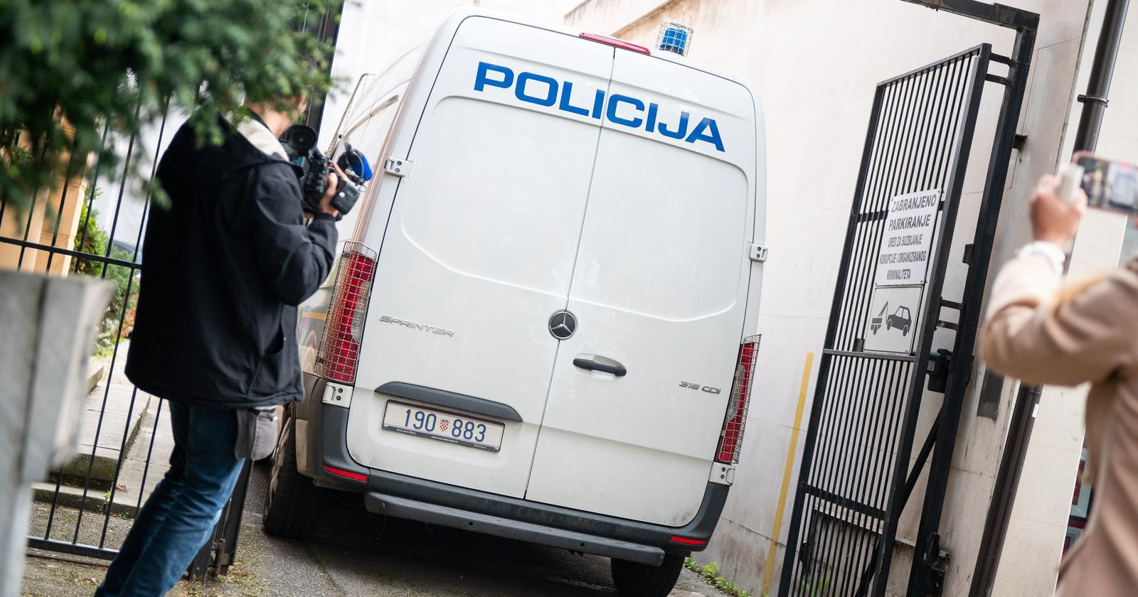Ženi (80) u Splitu uzeli 30.000 eura za lažnu operaciju kćeri. Ekspresno su uhvaćeni