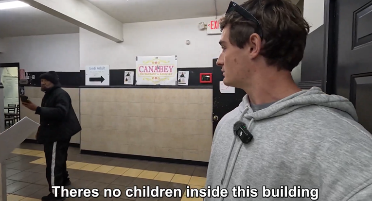 Tko je Nick Shirley, 23-godišnji MAGA novinar koji je postao senzacija interneta