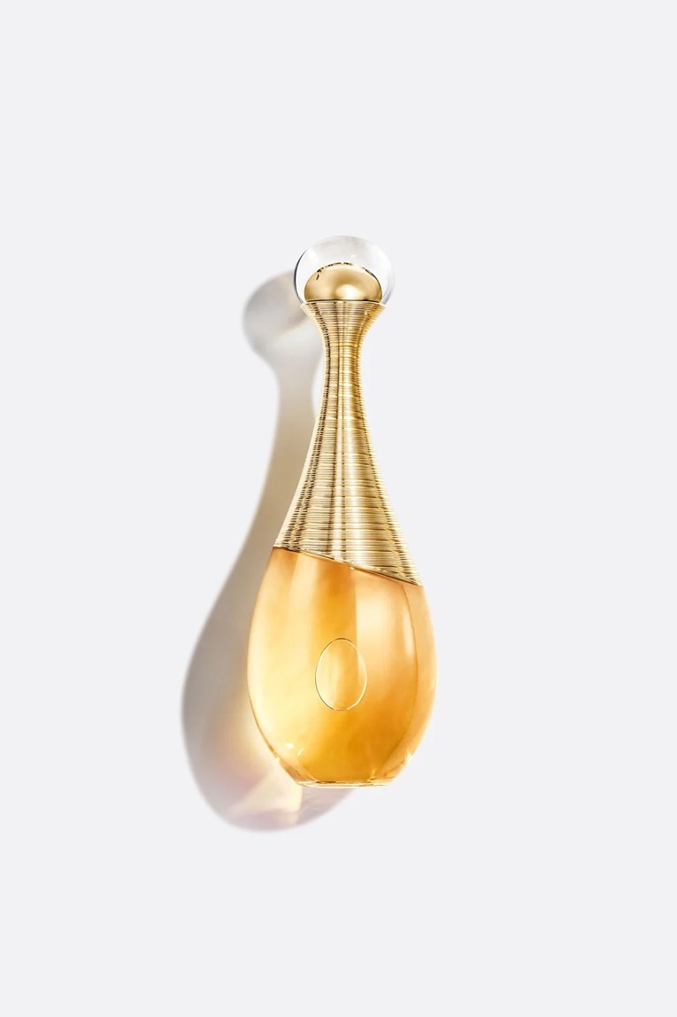 Parfum, ki je med Francozinjami postal sinonim za eleganco in razkošje