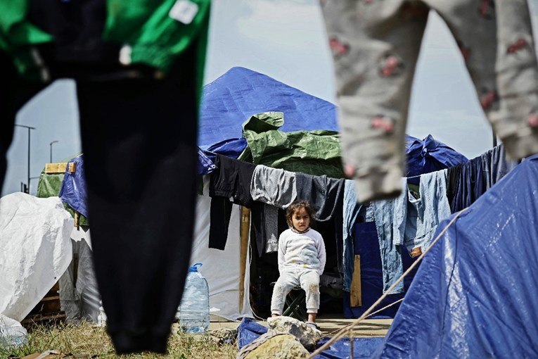 UNICEF: Zbog izraelskih napada prognano 370 tisuća djece u Libanonu