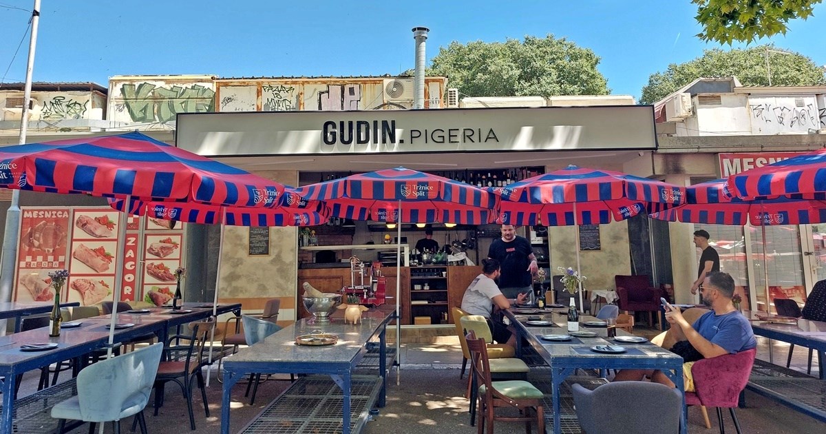 Na splitskom pazaru sad se može pojesti praščić od glave do repa. Bili smo i probali