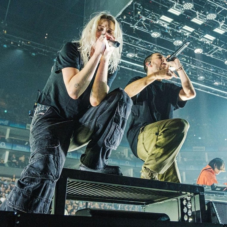 Dok Thompson obara rekorde, Linkin Park prebacuje koncert u manji prostor