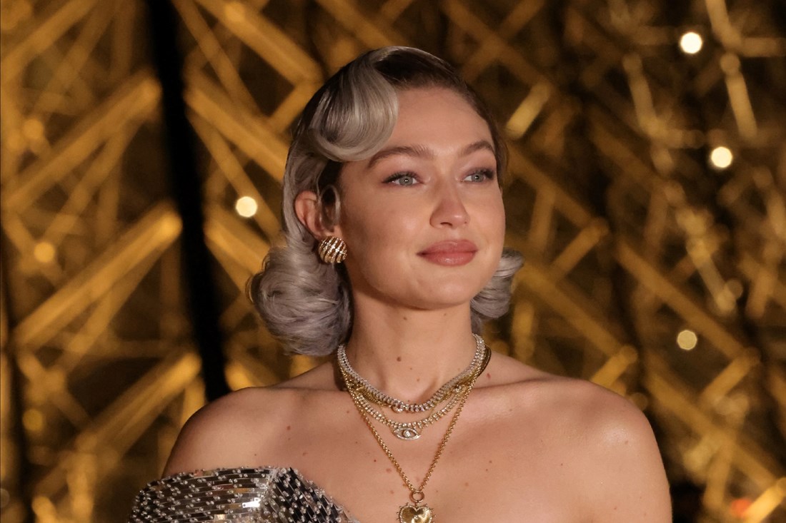 Mokasinke su opet u fokusu, a ovako ih nosi Gigi Hadid