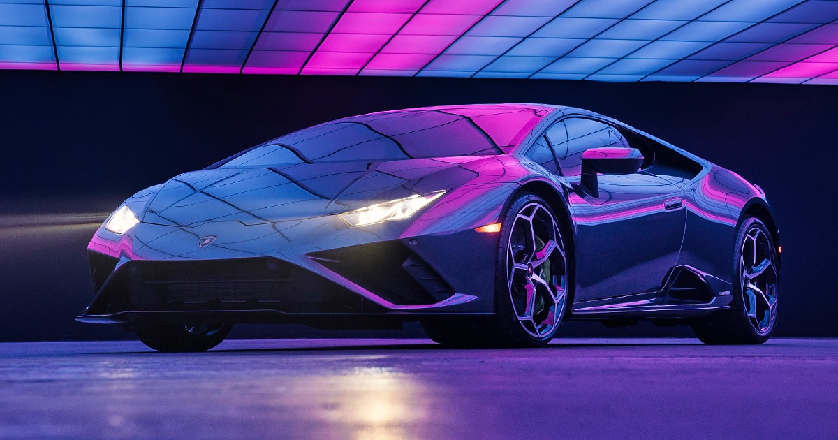 Doniraj i osvoji Lamborghini iz spota Lady Gage