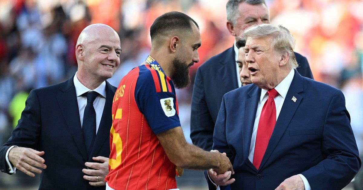 Igrao je samo minutu na SP-u, ali njegovo rukovanje s Trumpom je viralno