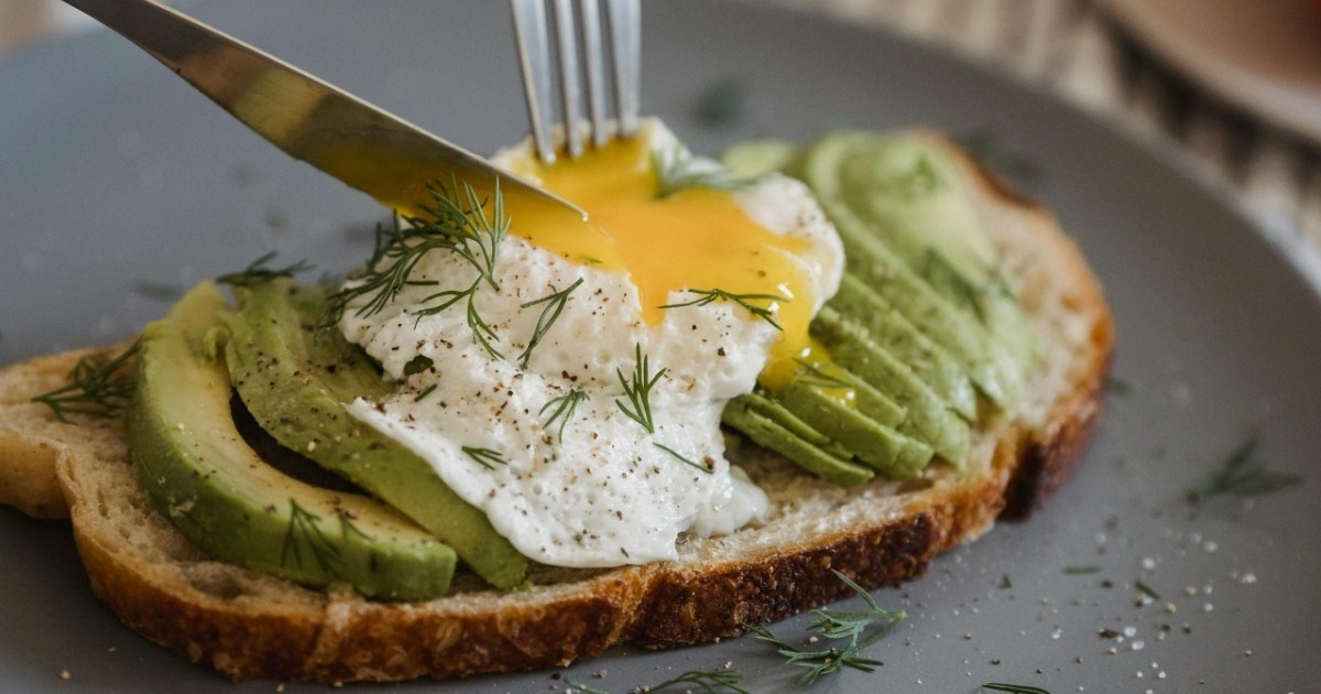 Hrana za ravan trbuh: Što jesti prije odlaska u šetnju za najbolje rezultate?