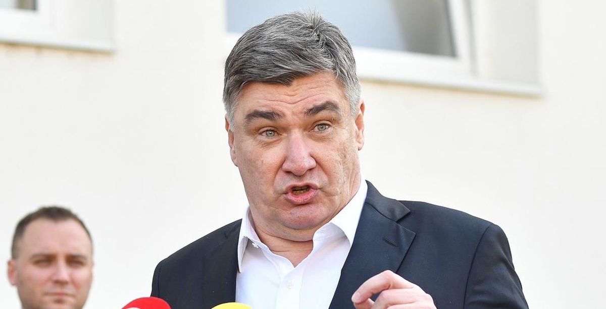 Milanović: Tko upada sa svojom svitom kad počne himna? Plenković. To je krkanluk