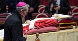Smrti papa kroz povijest: Jednog su ekshumirali, sudili mu, pa ga bacili u rijeku