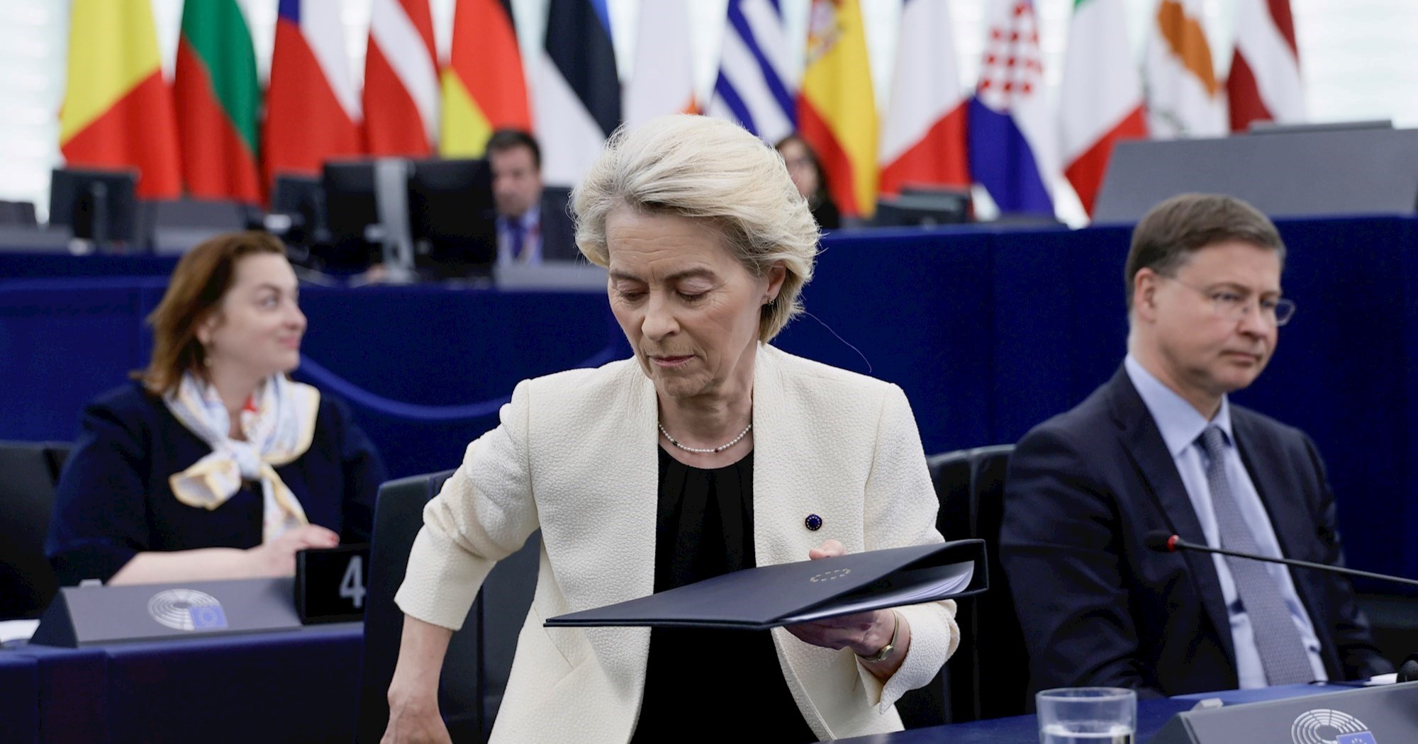 Europska komisija želi uvesti digitalni porez kako bi otplatila pandemijski kredit