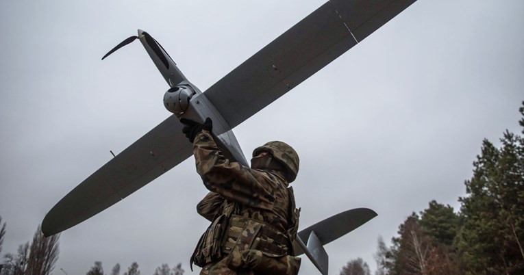 Dronovi kamikaze mogu nanijeti velike gubitke Rusiji. Zašto ih Ukrajina ne koristi?