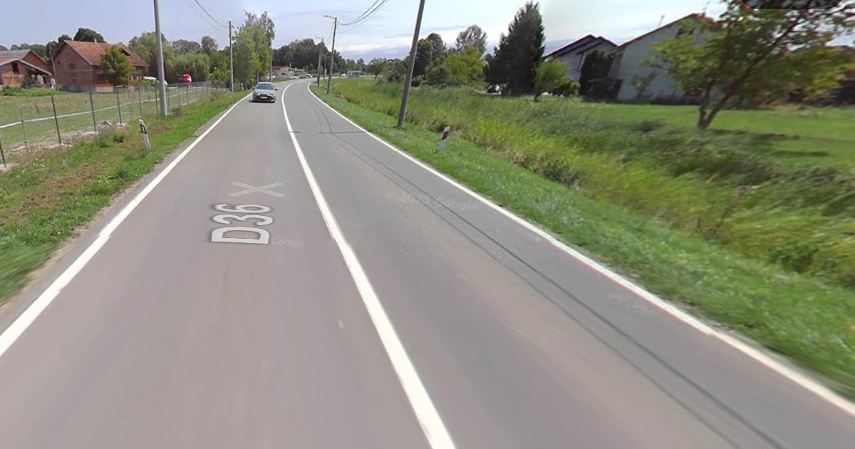 Policajac van službe prešao u suprotni smjer i izazvao tešku nesreću