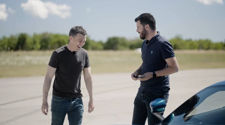 Novinara nasmijao Rimčev poklon prije testiranja Nevere: "Dao si mi seks igračku"