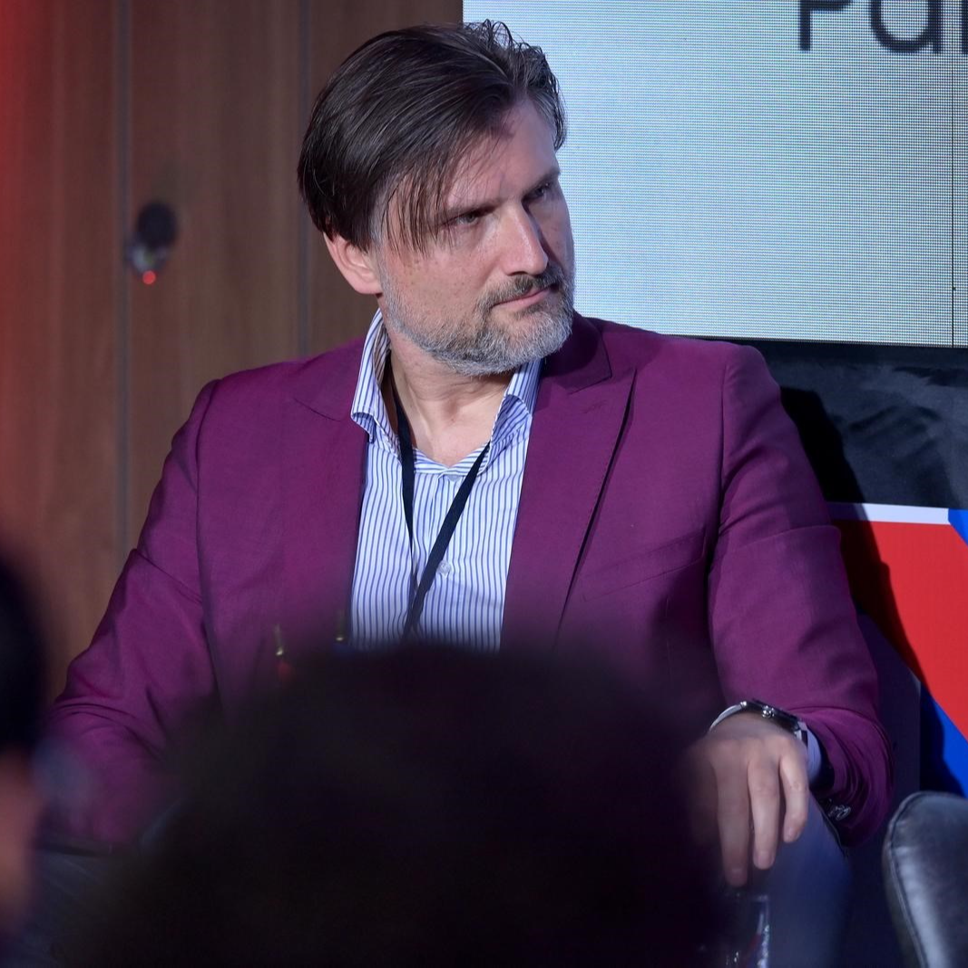Cvetojević: Vlada donosi "mjere", sindikatlije u ekstazi. Što bi moglo poći krivo?