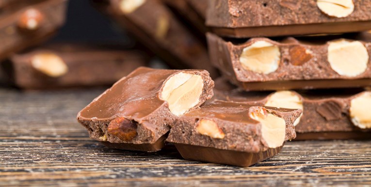 Spominje se na mnogim čokoladama, no što je zapravo nugat?