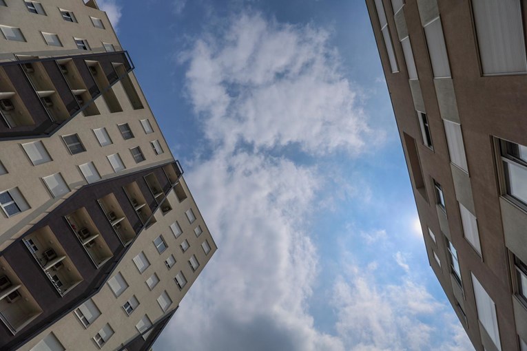 Oporba: Stambena kriza više nije rubni problem, građani se natječu sa špekulantima