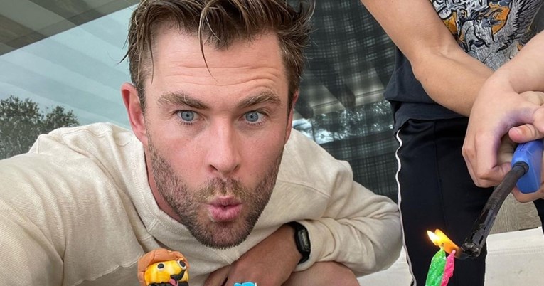 Chris Hemsworth pohvalio se tortom koju su mu za rođendan napravila njegova djeca