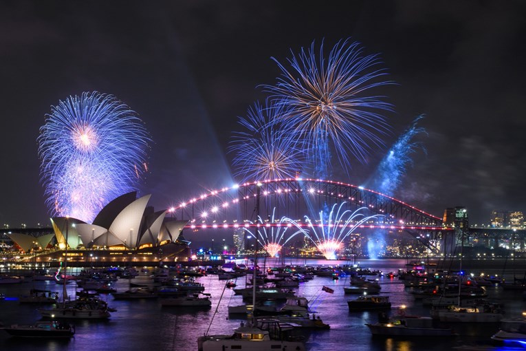 2026. već došla u neke dijelove svijeta. Dočekali je Japan, Australija, Kina...