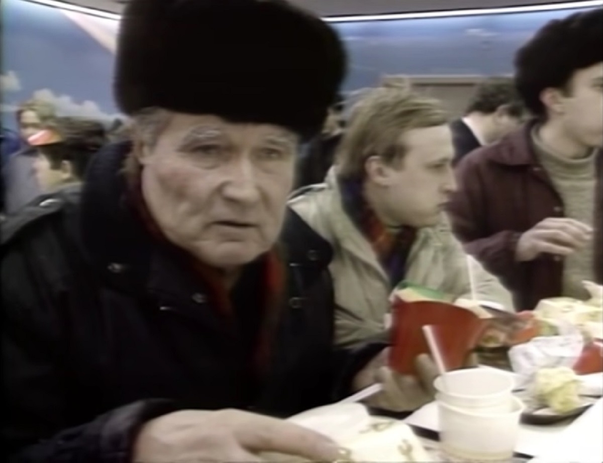Isplivala snimka, ovako su Rusi dočekali McDonald's 1990. godine: "Gladni smo"