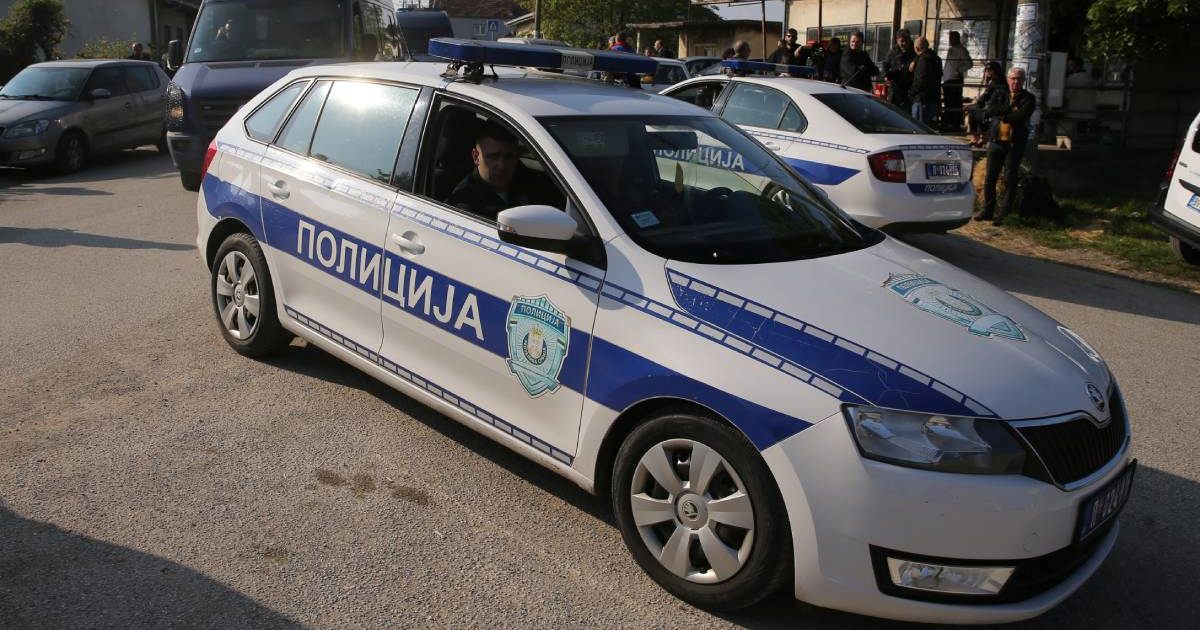 Uhićen 14-godišnjak zbog pokušaja ubojstva nožem vršnjaka u Beogradu