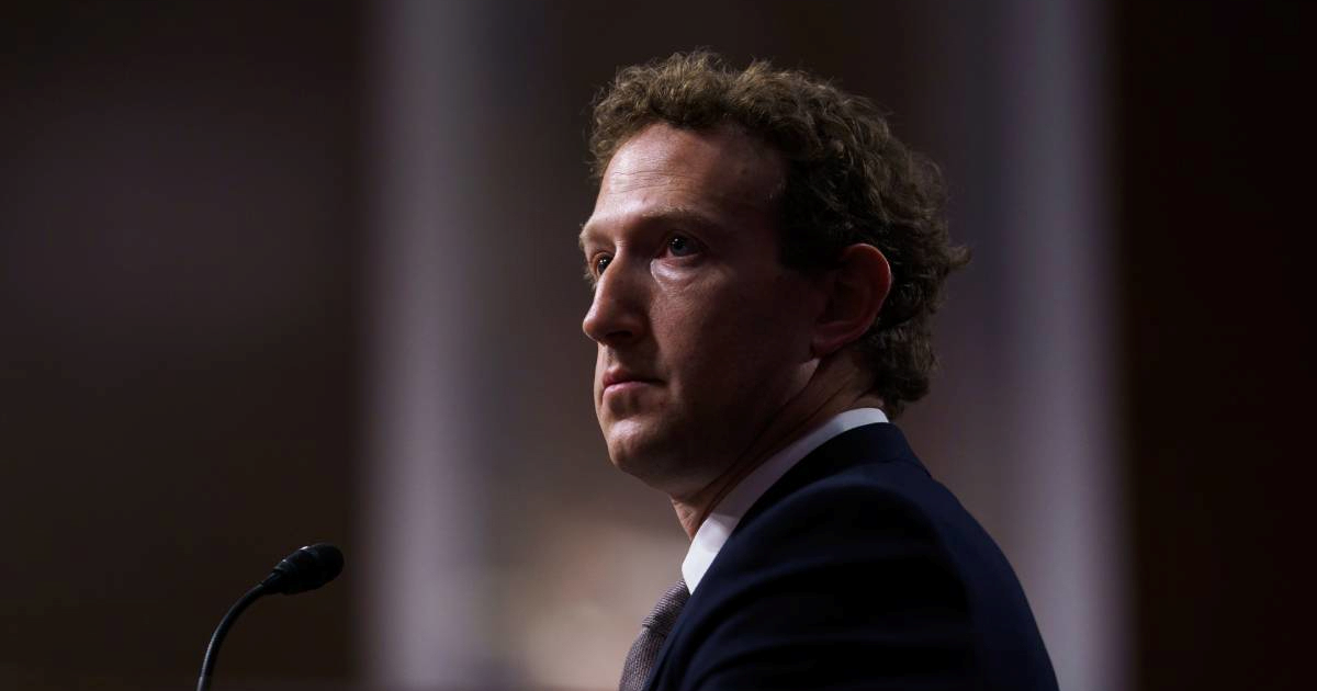 Meta razvija AI klon Marka Zuckerberga za komunikaciju sa zaposlenicima