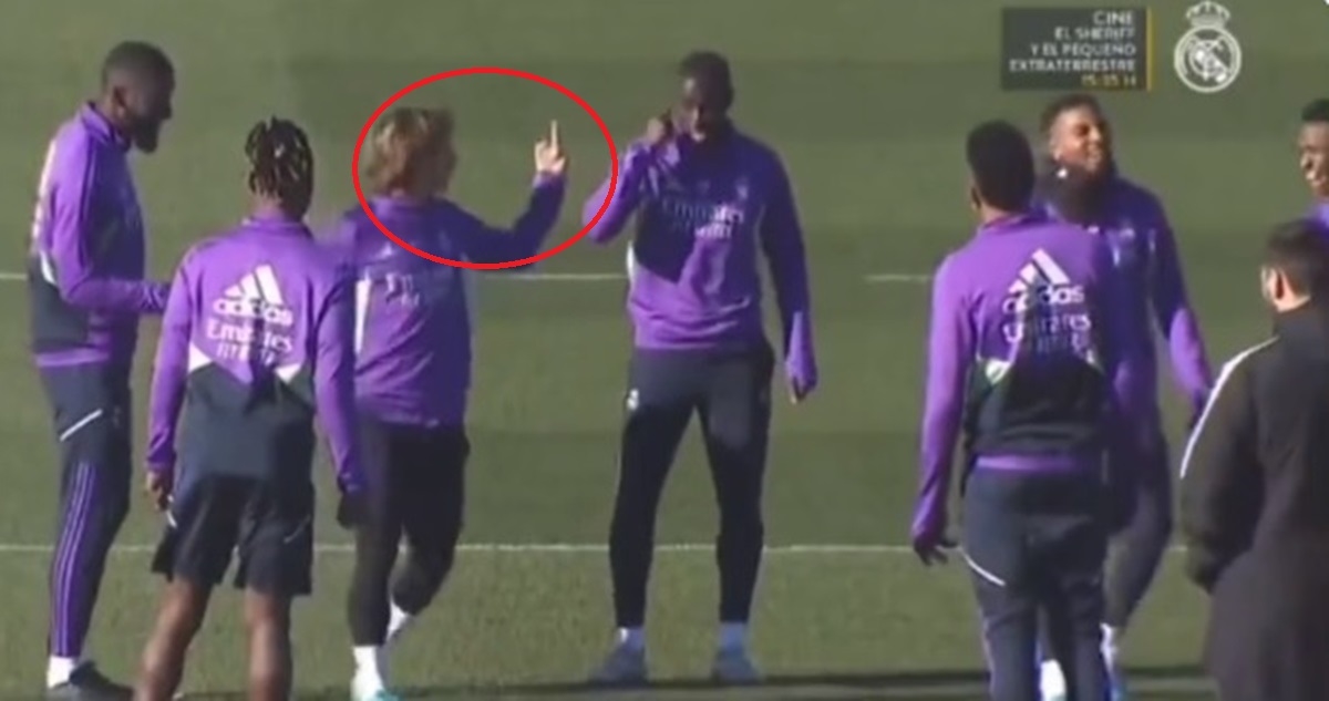 VIDEO Modrić pokazao srednji prst suigraču, Vinicius i Rudiger umirali od smijeha