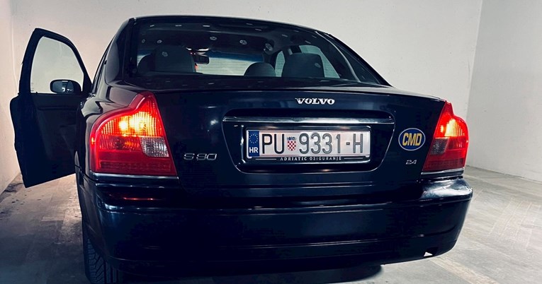 Najbolji auto oglasi: Volvo S80 za 2.000 eura u Puli