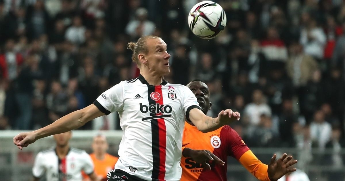 Vida poludio zbog poteza protivnika. Pogledajte kako ga je Balotelli smirio