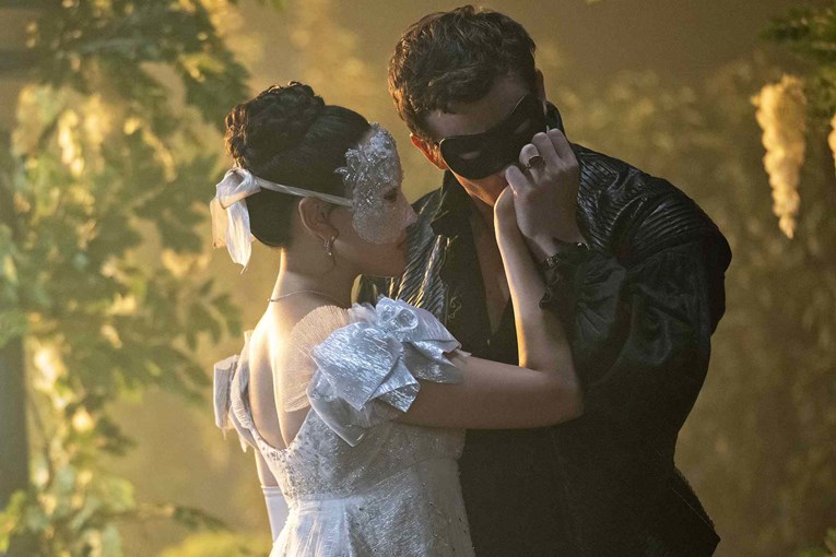 Scene koje fanovi žele vidjeti u 4. sezoni Bridgertona (među njima je i 18+ scena)