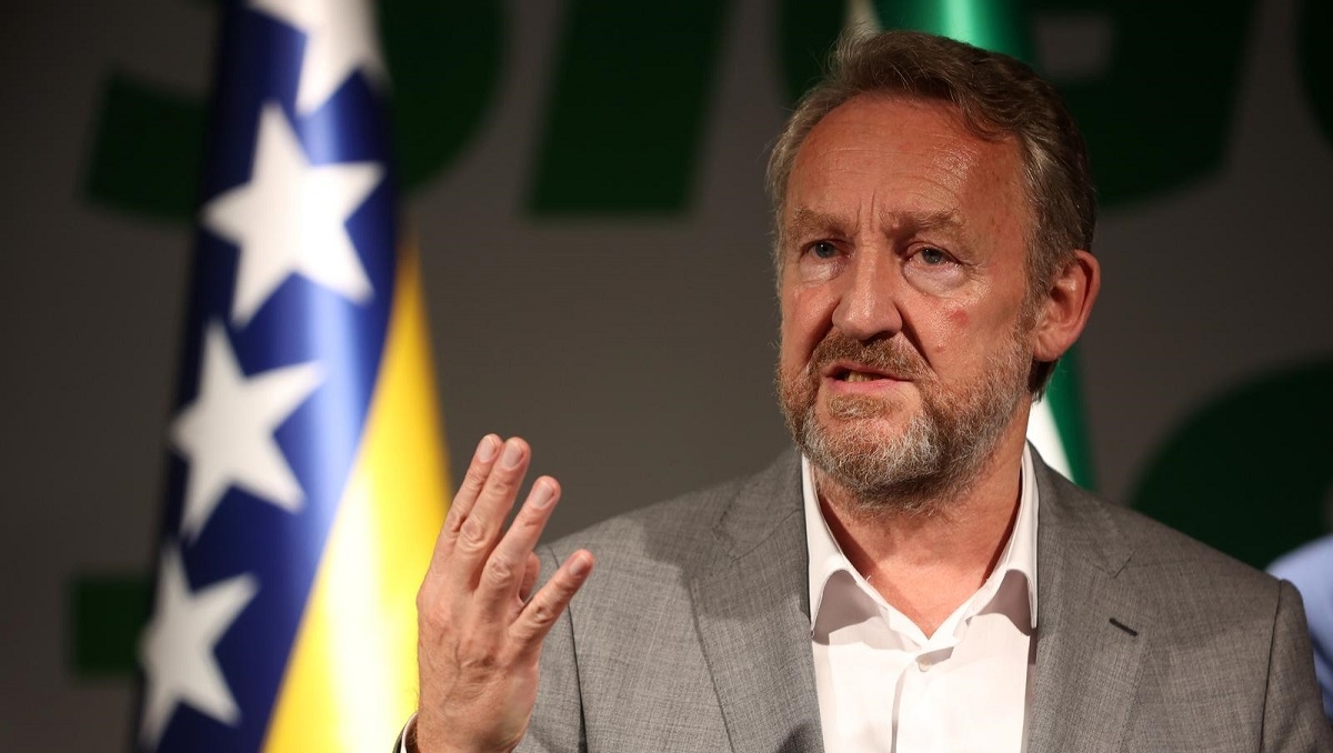 Izetbegović vjeruje da će njegova stranka biti u vlasti, oporba ju planira izbaciti