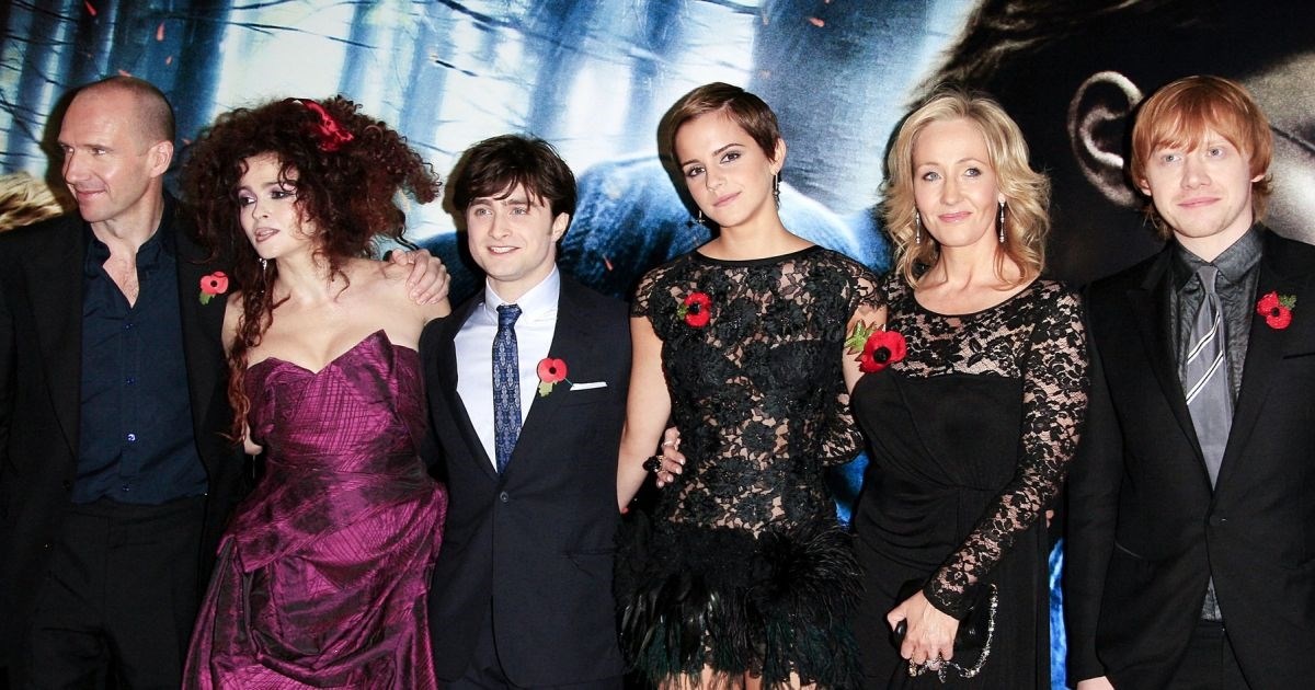 J.K. Rowling U Sukobu S Glumcima Harryja Pottera Zbog Trans Prava ...