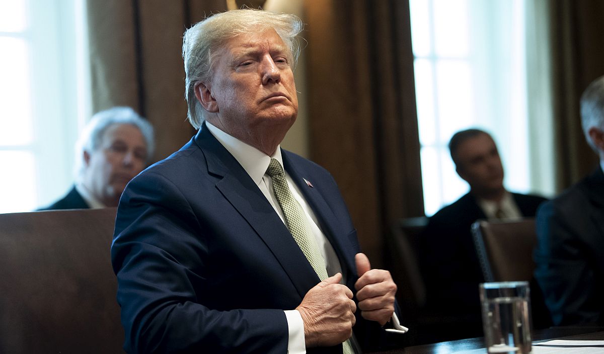 Trump pokreće veliki plan spašavanja gospodarstva, slat će građanima čekove