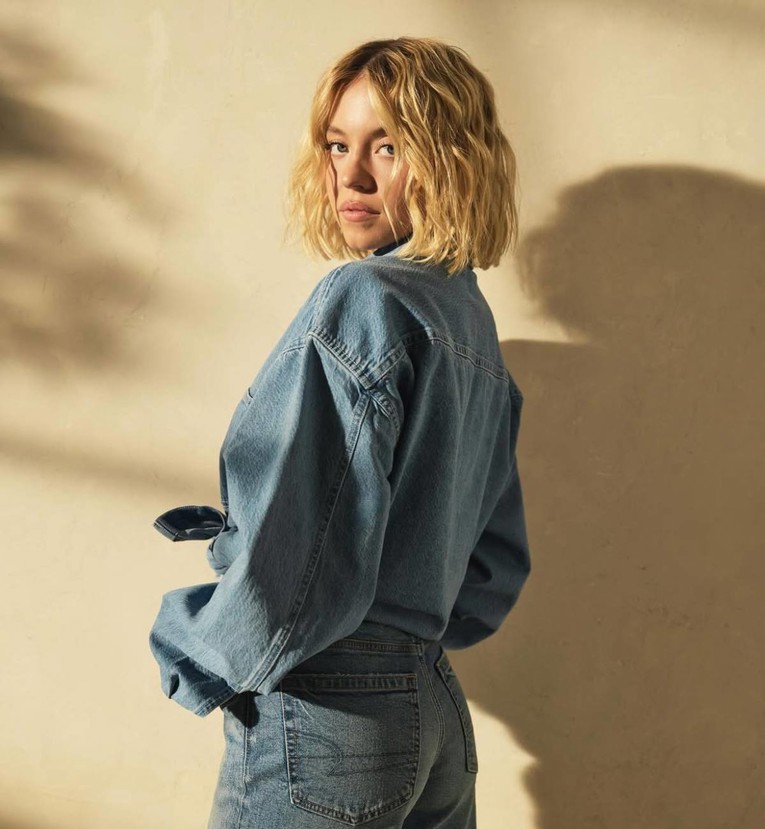 Sydney Sweeney volontira u svom rodnom gradu koji je pogođen velikim požarima