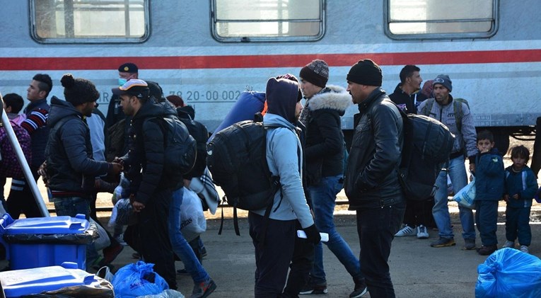 HŽ-ovci odbili prodati karte tražiteljima azila, umjesto toga pozvali policiju