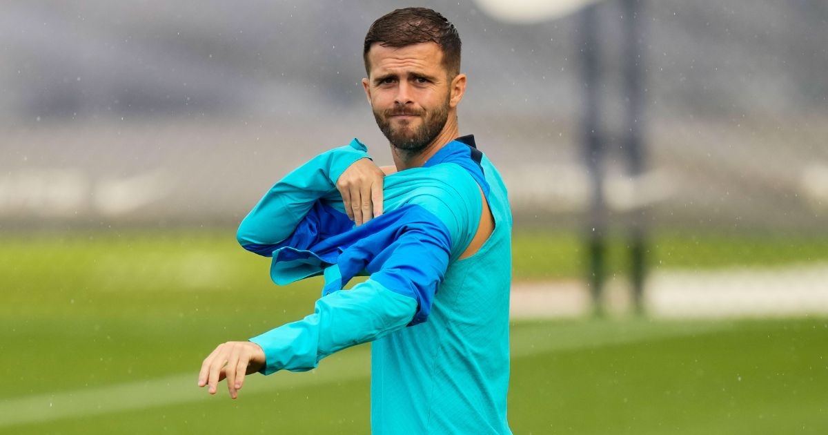 Pjanić uskoro odlazi u novi klub? Barcelona je prihvatila ponudu