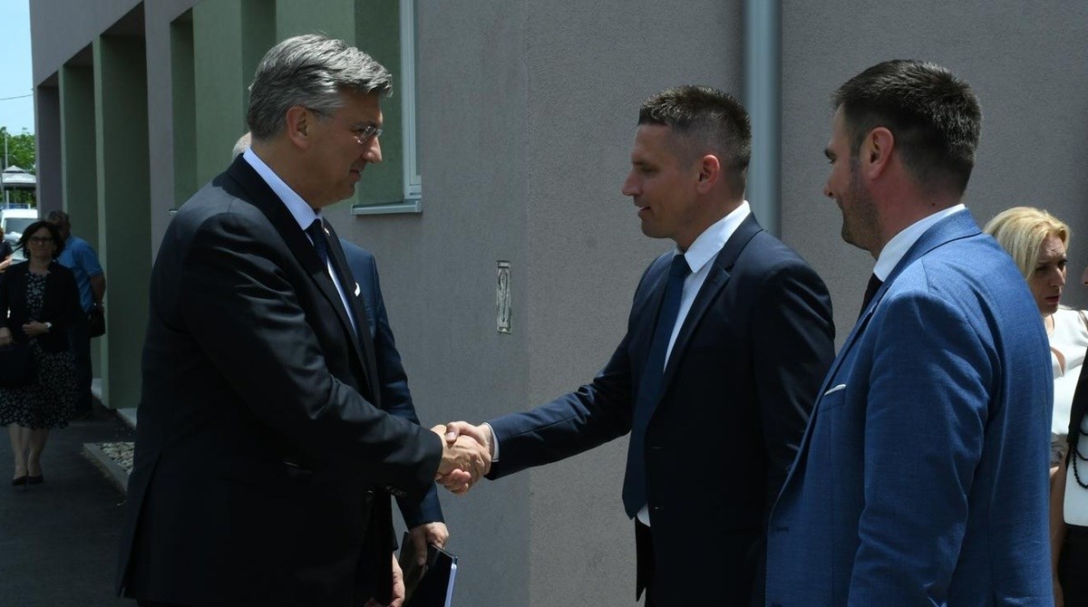 HDZ-ovac koji si je brutalno digao plaću: Morao sam da bude sve po zakonu