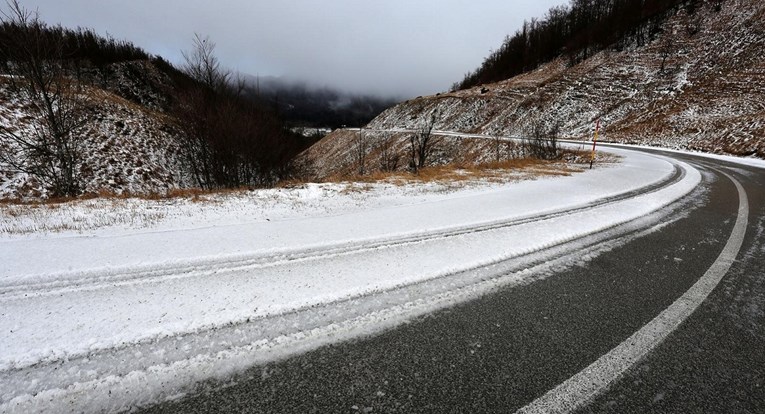 Danas oblačno u cijeloj zemlji, u gorju susnježica i snijeg