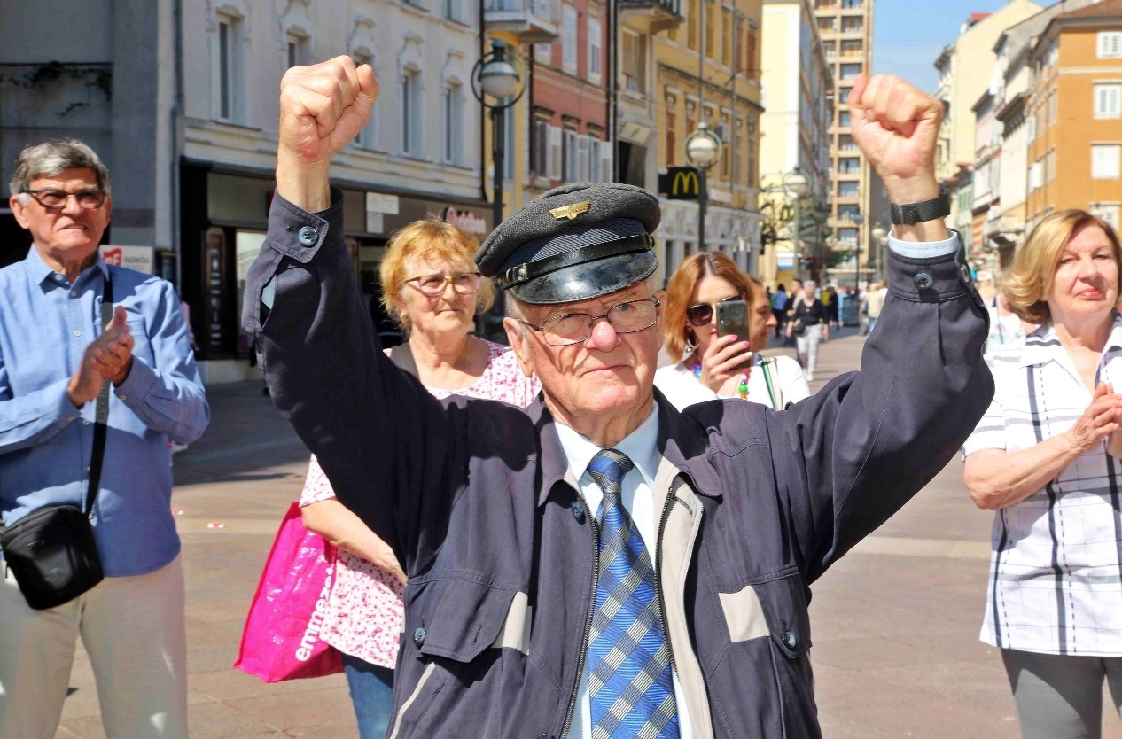 Skupština riječkog Autotroleja odobrila povećanje plaća radnicima