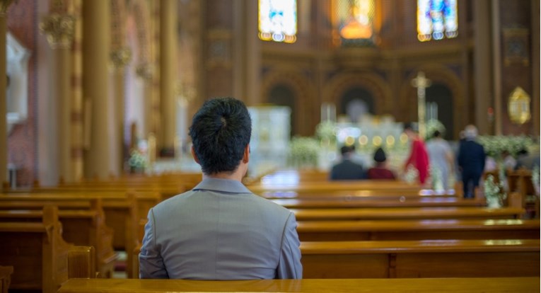Sve više mladih Britanaca okreće se Katoličkoj crkvi, najviše muškarci