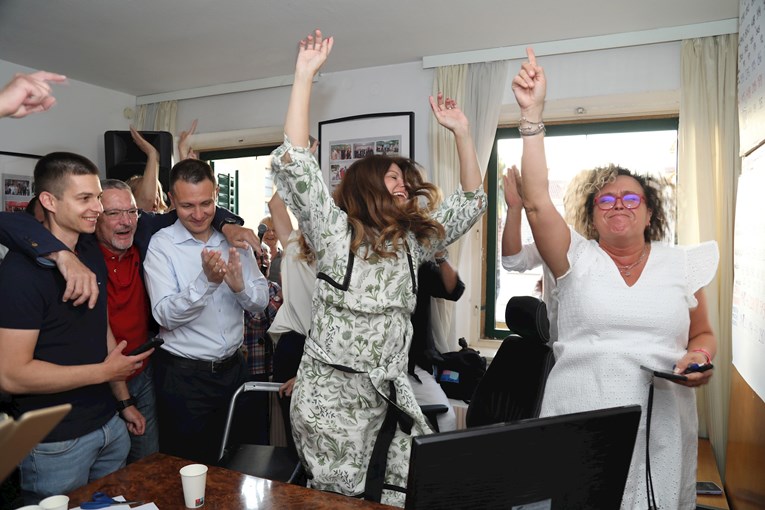 FOTO Ovako se slavi pobjeda u makarskom SDP-u